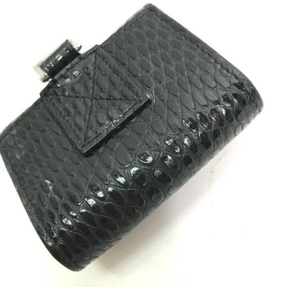 Christian Louboutin studs airpods apple pouch Earphone case Leather Black/Red - Picture 5 of 11